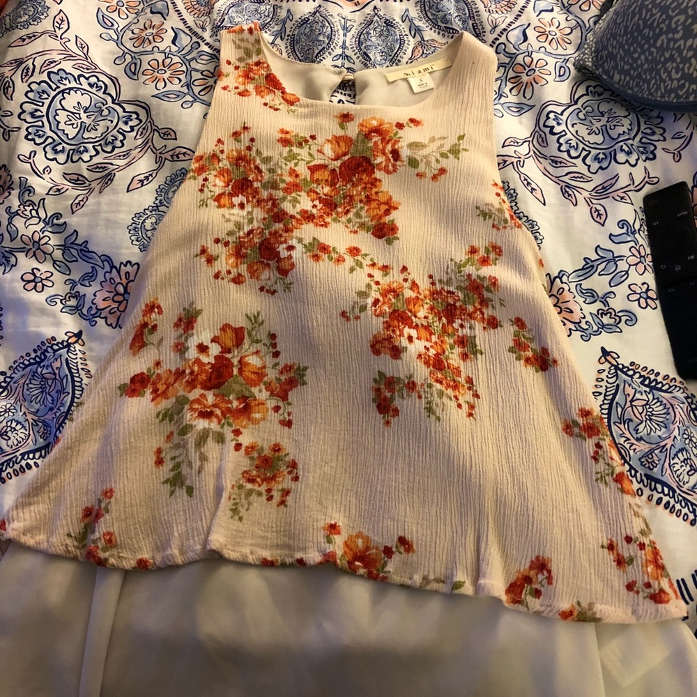 Dressy flower tank top! From Francesca’s